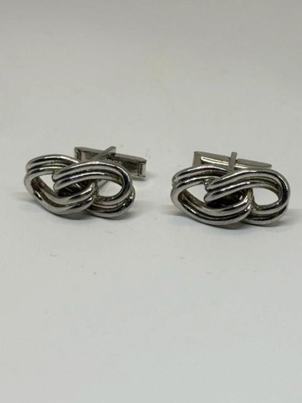 Vintage Swank Silver Tone MCM Infinity Knot Unisex Cufflinks
